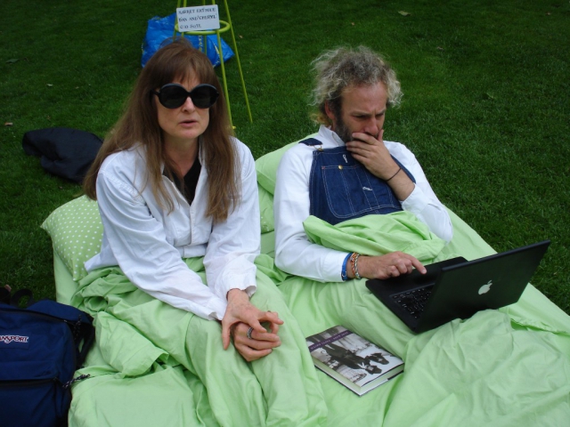 640_market_fatigue_____dan___cheryl.jpg 