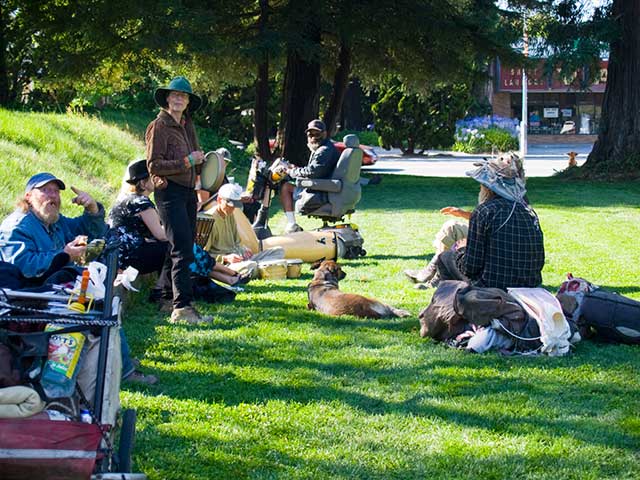 wednesday-drum-circle_8-4-10.jpg 