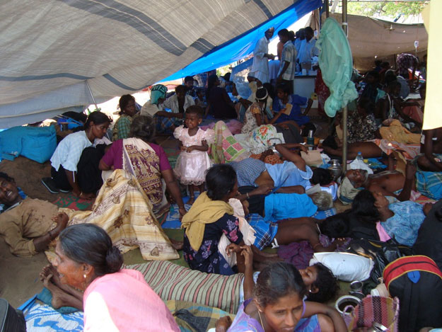 situation_report_6th_may_2009_mullivaikkal_hospital_relocated_to_new_place_at_mullivaikkal_east.jpg 