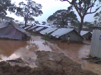 idp_camp_vavuniya_flood_tamilnational_03.jpg