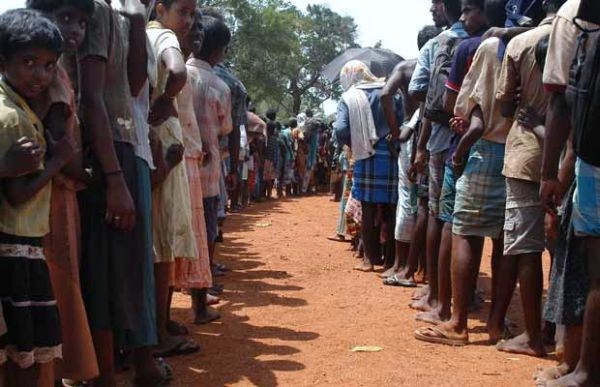 sri-lanka-refugee-camp.jpg 