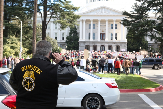 640_2.26.dailies.sacramento.rally.2.jpg 