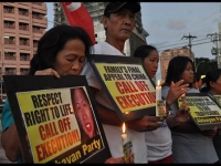 2011-akbayan-plight-filipino-migrants-ofw.jpg