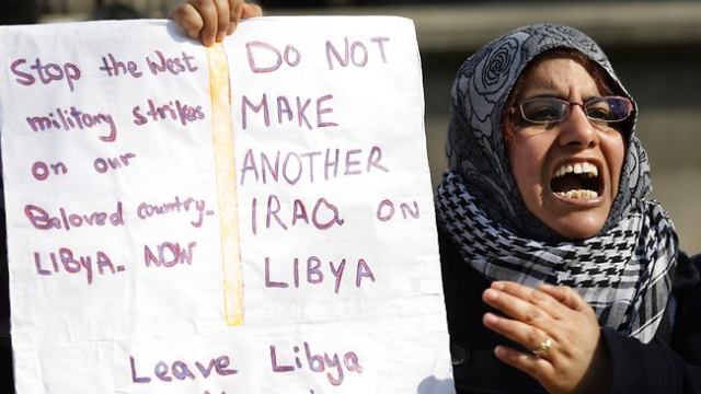640_035203-britain-libya-protest.jpg 