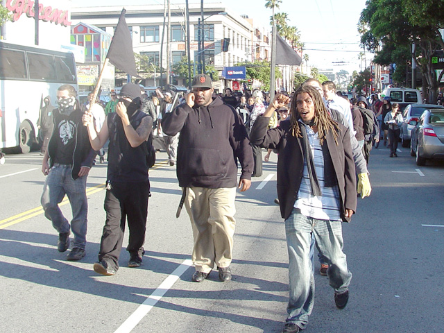 rageinstreets_antipolicemarch_0719111854.jpg 