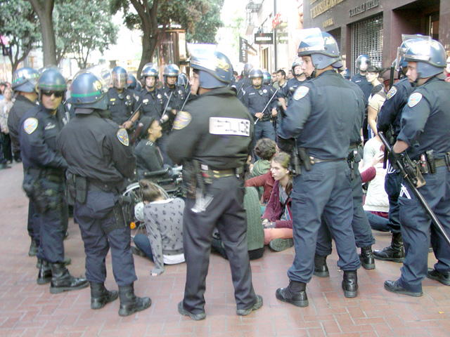 rageinstreets_antipolicemarch_0719112011-2.jpg 