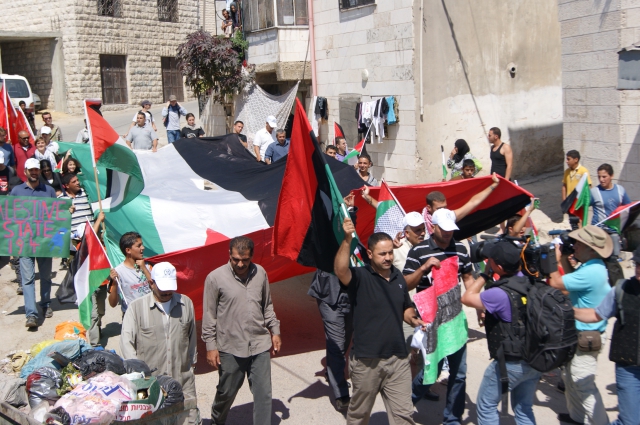 640_beit_ommar_demonstration-17th_september_2011.jpg