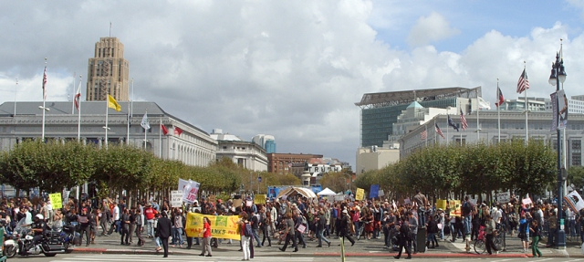 640_occupysf01-marchwide5419.jpg 