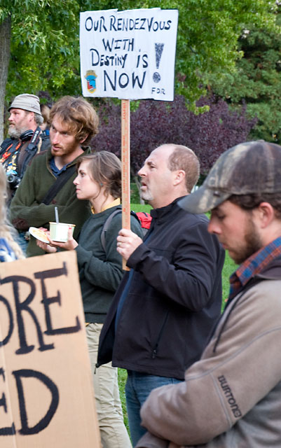 occupy-santa-cruz-13.jpg 