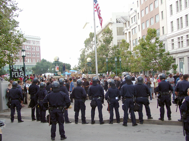 occupyoakland_day005_101411171630.jpg 