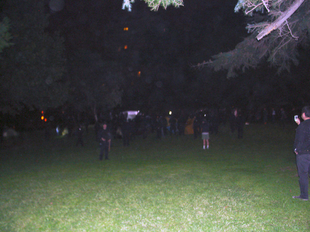 occupyoakland-day016-raid-102511061636.jpg 