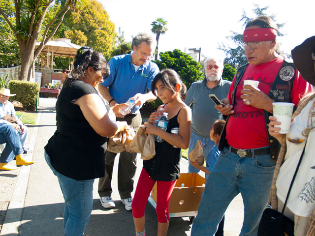 bologna-cheese-sandwiches_10-29-11.jpg 