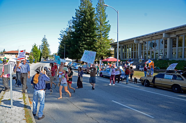 occupy-santa-cruz-3.jpg 