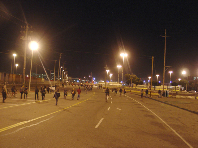 occupyoakland_generalstrike-port_110211202146.jpg 