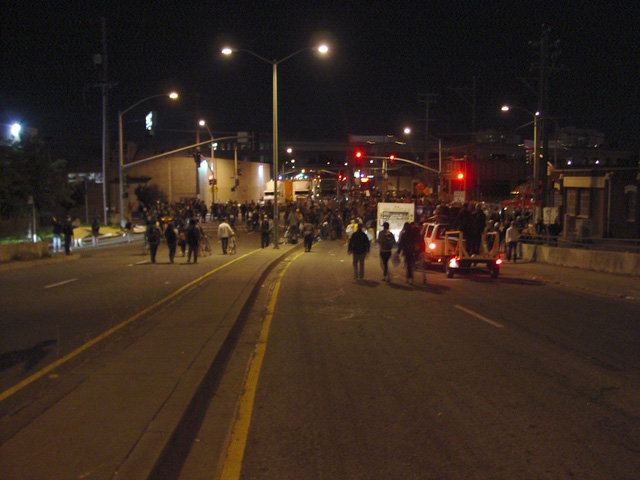 occupyoakland_generalstrike-port_110211205712.jpg 