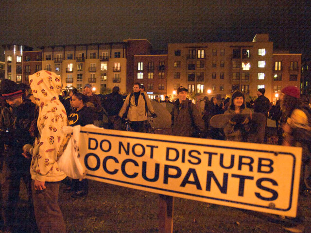 do-not-disturb-occupants_11-19-11.jpg 
