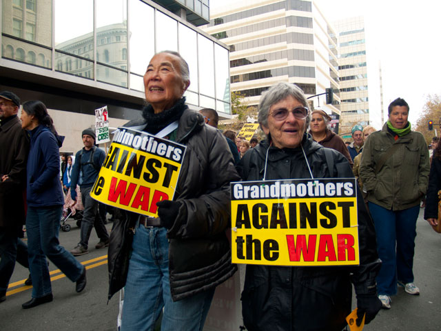 grandmothers-against-war_11-19-11.jpg 