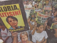 2011-philippines-protest-akbayan-vs-gma.jpg