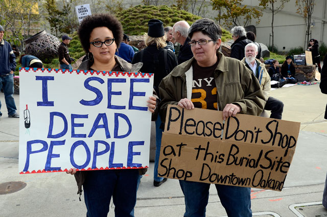 i-see-dead-people-november-25-2011_1.jpg 