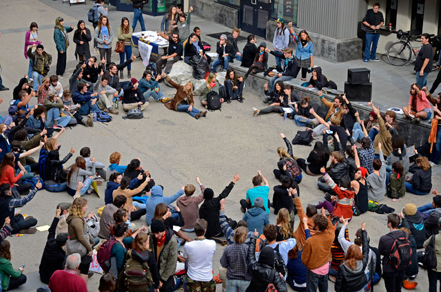 hahn-occupation-ucsc-november-28-2011-9.jpg 