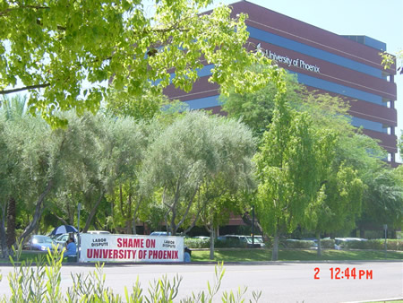 university_of_phoenix.jpg 