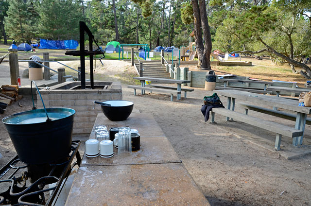 camp-6-occupy-monterey-dec-31-2011.jpg 