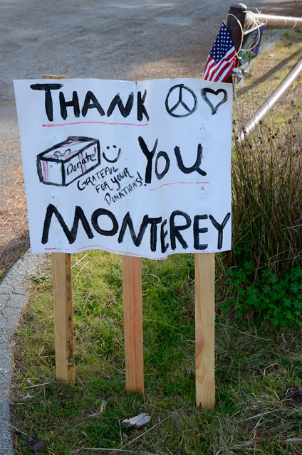 thank-you-occupy-monterey-camp-dec-31-2011.jpg 