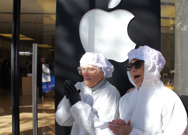 640_appleplead.jpg