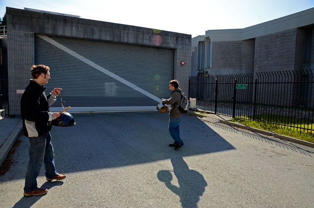 jail-solidarity-occupy-santa-cruz-3-january-18-2012.jpg 