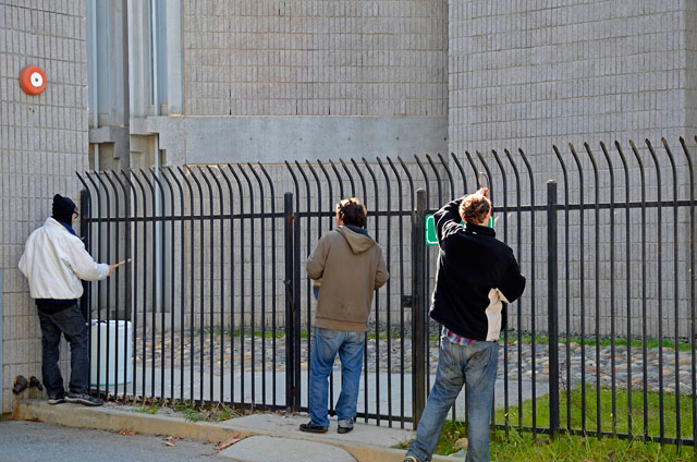 jail-solidarity-occupy-santa-cruz-5-january-18-2012.jpg 