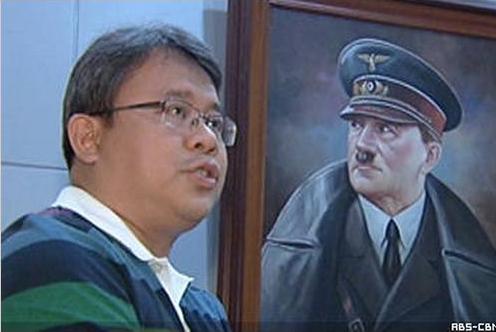 2012-gloria-arroyo-lawyer-atty-topacio-hitler-fan.jpg 