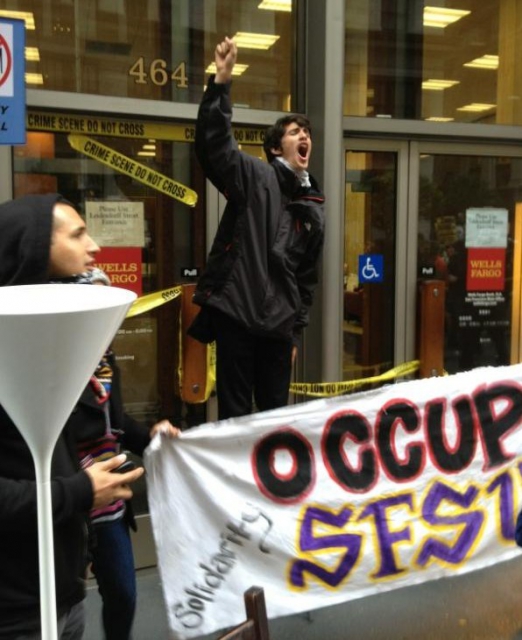 640_occupy_sfsu_at_wells_fargo.jpg 