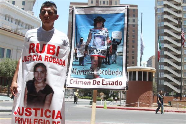 eeuu-mexico-violencia-sicilia-pone-fin-a-su-caravana-de-la-paz-en-ciudad-estadounidense-de-el-paso-05_599x0.jpg 