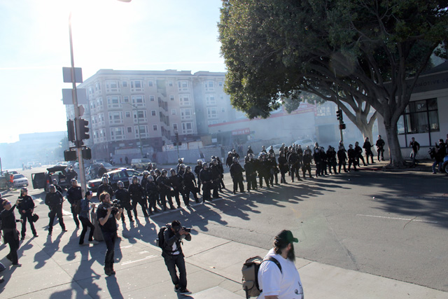 occupyoakland-day111-moveinday_012812151726.jpg 