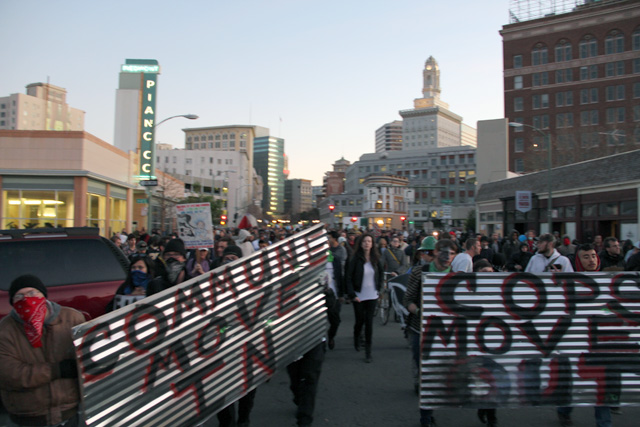 occupyoakland-day111-moveinday_012812174056.jpg 