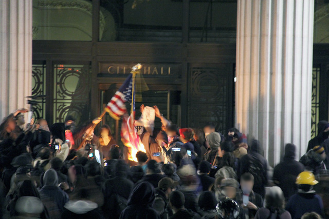 occupyoakland-day111-moveinday_012812192807.jpg 