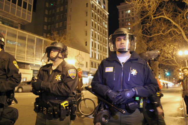 occupyoakland-day111-moveinday_012812213426.jpg 