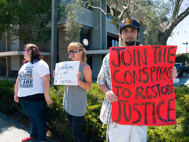 journalism-conspiracy_4-4-12.jpg 
