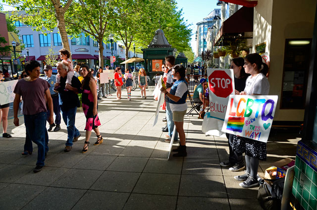 breaking-the-silence-rally-santa_cruz-april-20-2012-14.jpg 