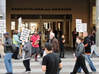 200_picket_in_front_of_ferry_building.jpg