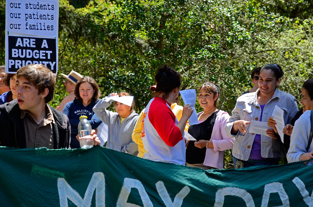 may-day-uc-santa-cruz-may-1-2012-7.jpg 