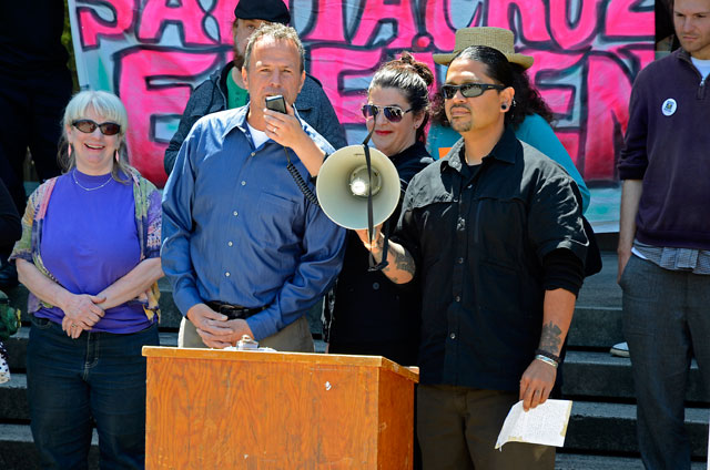 brent-adams-santa-cruz-eleven-may-4-2012-7.jpg