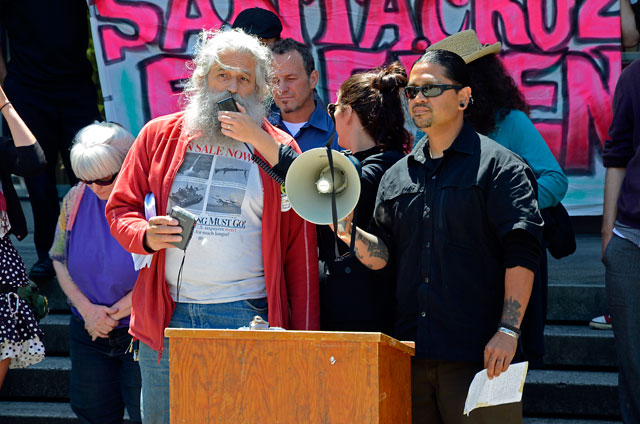 robert-norse-kahn-santa-cruz-eleven-may-4-2012-6.jpg