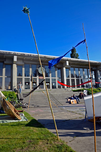 tent-mob-occupy-santa-cruz-may-25-2012-11.jpg 