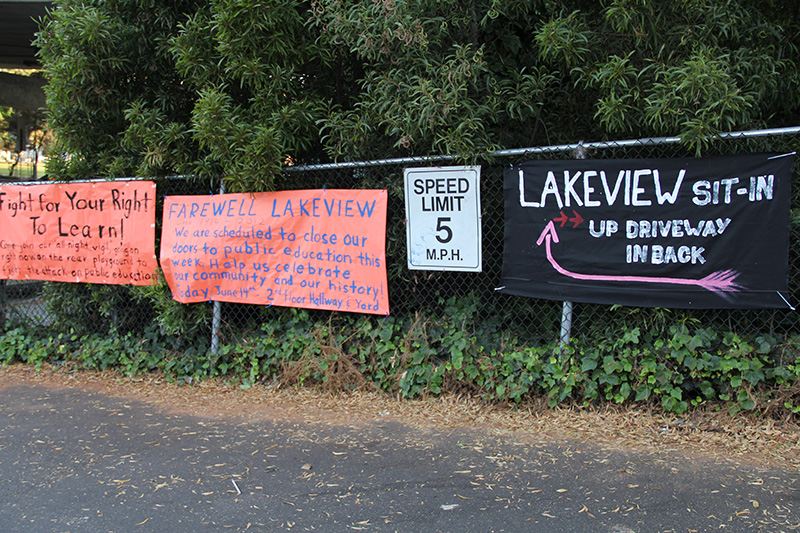 lakeview-sit-in_20120615_010.jpg 