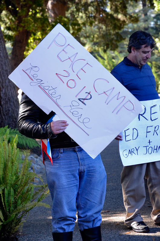 peace-camp-2012-ed-frey-vigil-santa-cruz-august-7-2012-29.jpg 