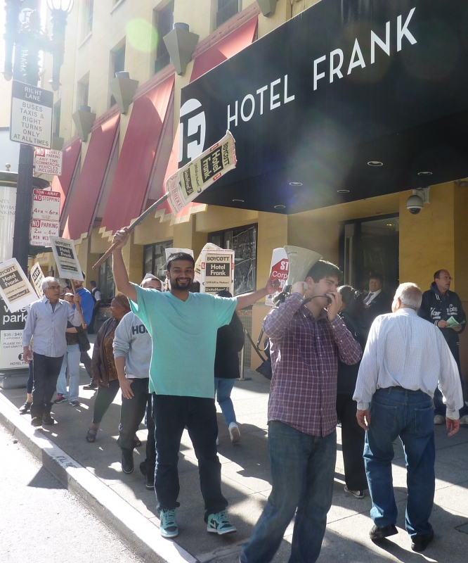 800_boycott_hotel_frank.jpg 