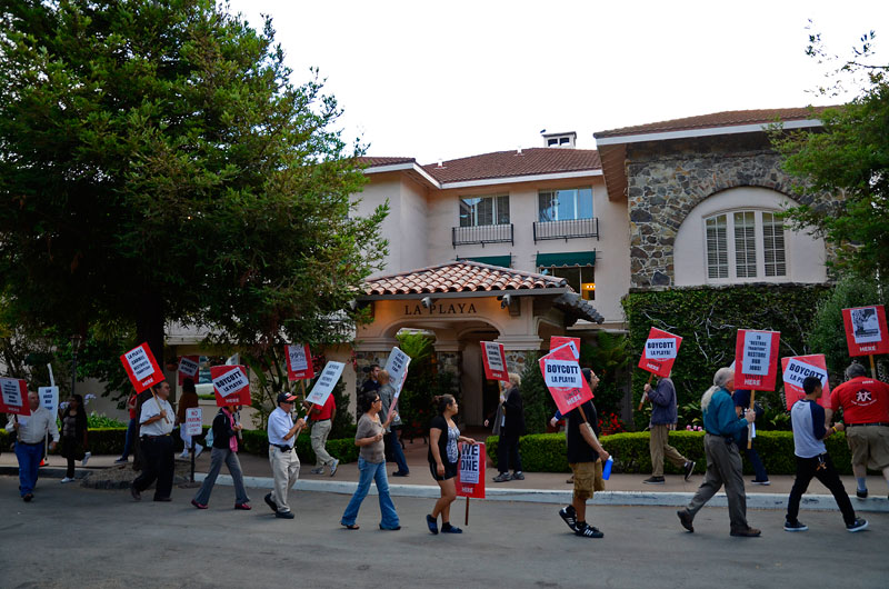 la-playa-hotel-siege-carmel-july-21-2012-2.jpg 