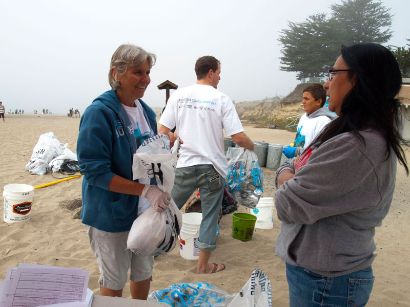 coastal-cleanup_10_9-15-12.jpg 