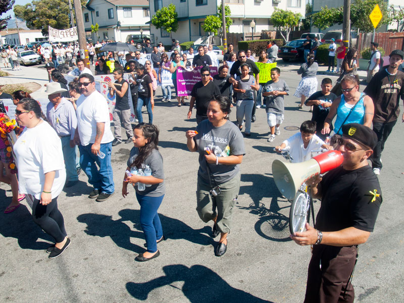 watsonville-peace-unity-2012_50_9-30-12.jpg 